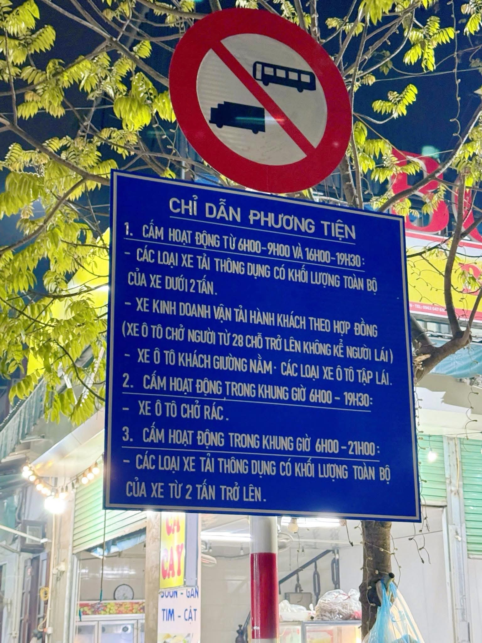 biến báo cấm giờ vào phố cấm hà nội