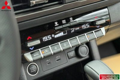 XE BÁN TẢI MITSUBISHI TRITON 2024